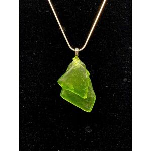Uranium Glass Pendant Glowing Lime‎ Green UV Reactive Recycled Oddity Collector